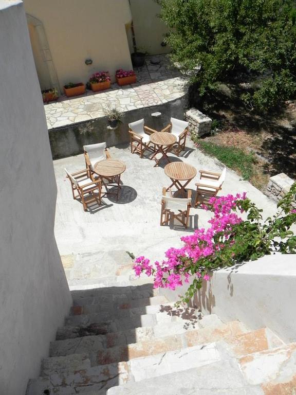 Kapetan Manwlis Apartment Kato Khora Bagian luar foto