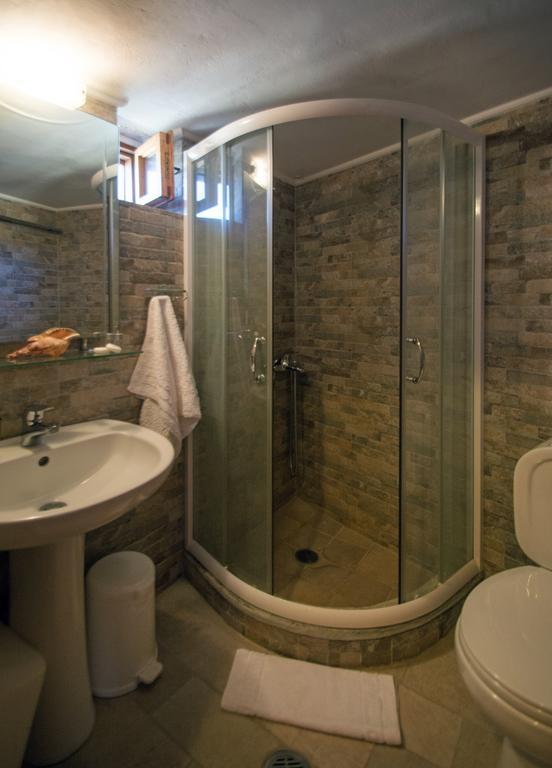 Kapetan Manwlis Apartment Kato Khora Bagian luar foto